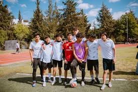 开拓者冲四杀遇阻！勇士主场半场67：41大比分领先，杨瀚森出场4分钟1篮板