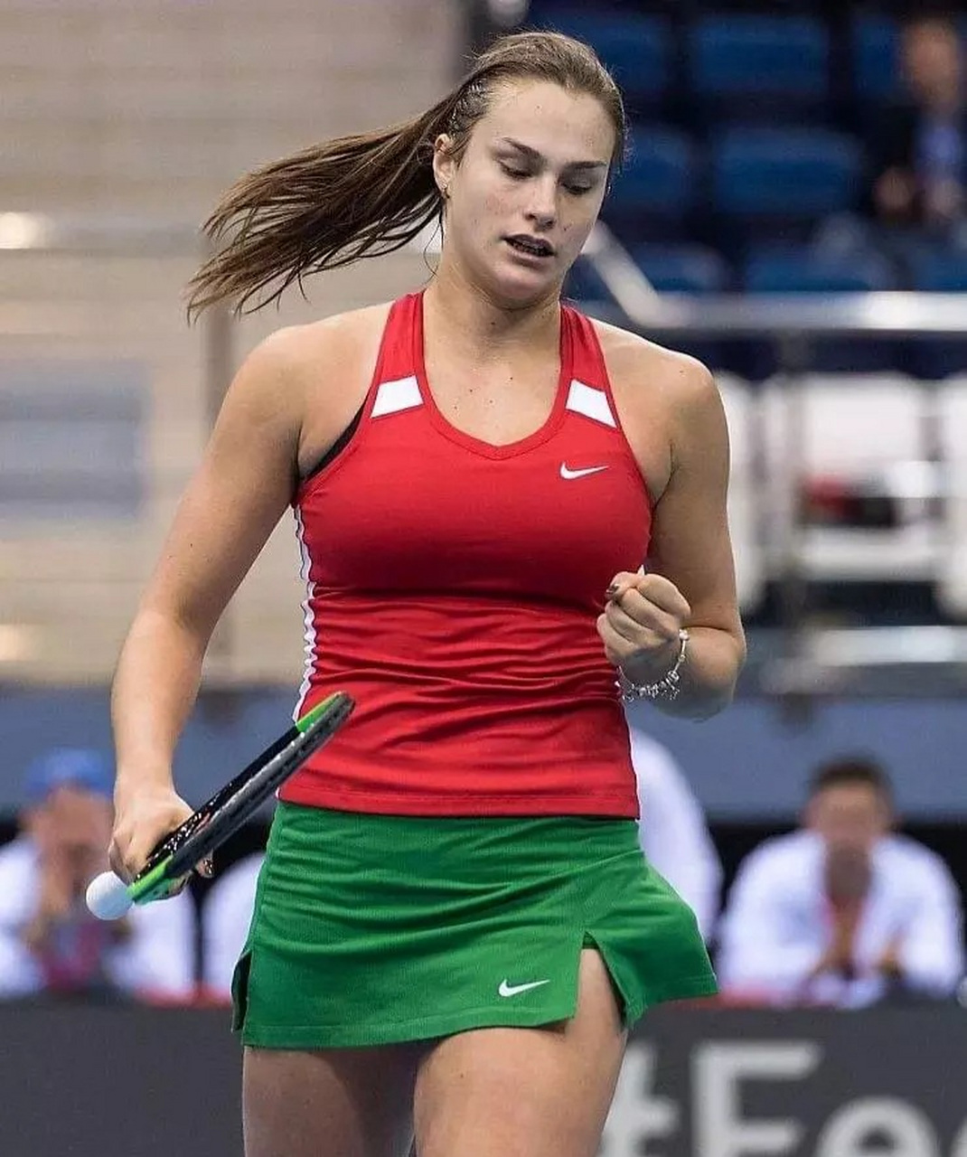 还向世界展 还向世界展